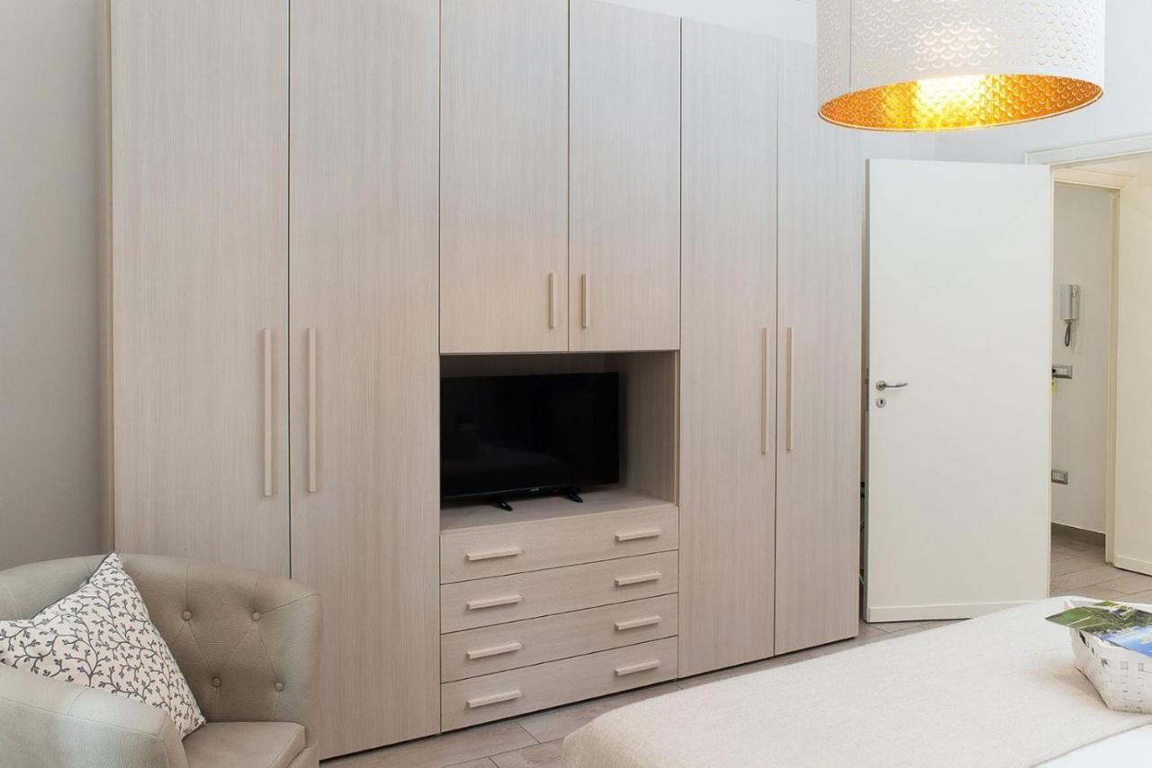 Residenza Flegrea Aparthotel Napels Buitenkant foto